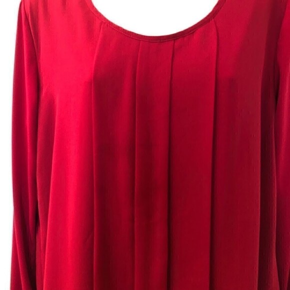 Susan Graver Women's Red Pleated Front Top Layered Lined Round Neckline Small - Picture 4 of 9